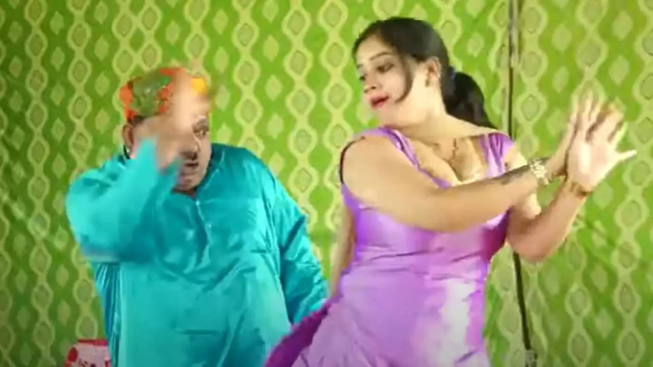 Priyanka Choudhary Sexy Video