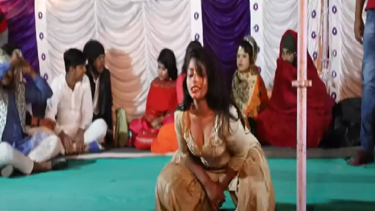 Sexy Dehati Video Komal Chaudhary